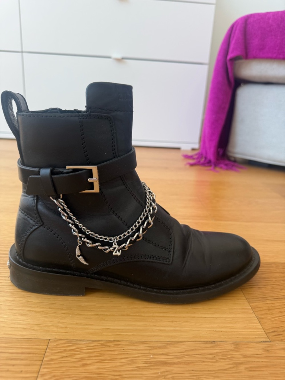Zadig & Voltaire Black Leather Ankle Boots with Silver Chain Detail - Picture 3 of 6